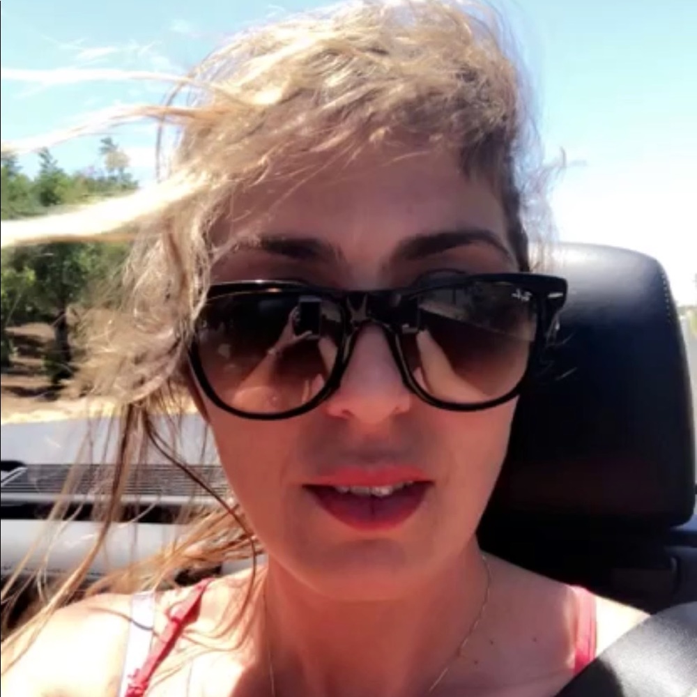 Meet your Posher, Samdrine